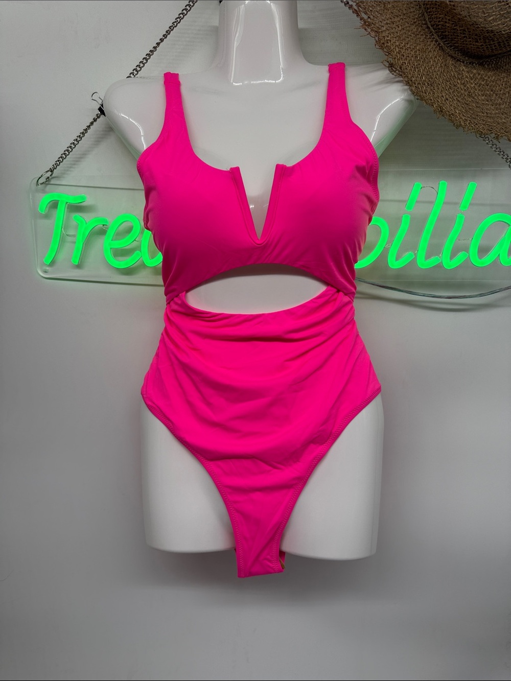 Hot pink one piece Meyeeka Medium bathing suit swimwear